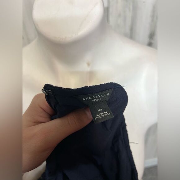 Blue dress - Picture 4 of 6